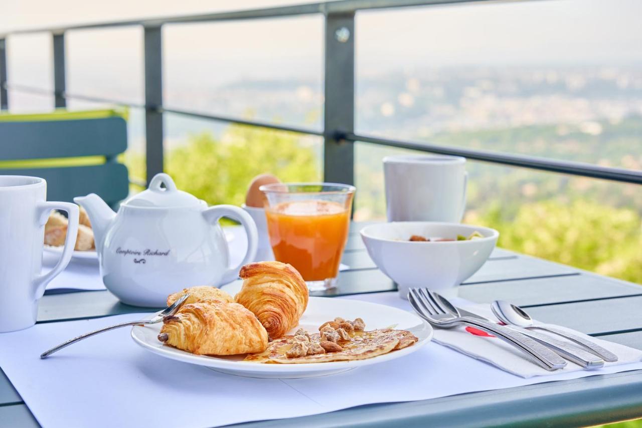 L'Ermitage Hotel Cuisine-A-Manger Saint-Cyr-au-Mont-d'Or Luaran gambar